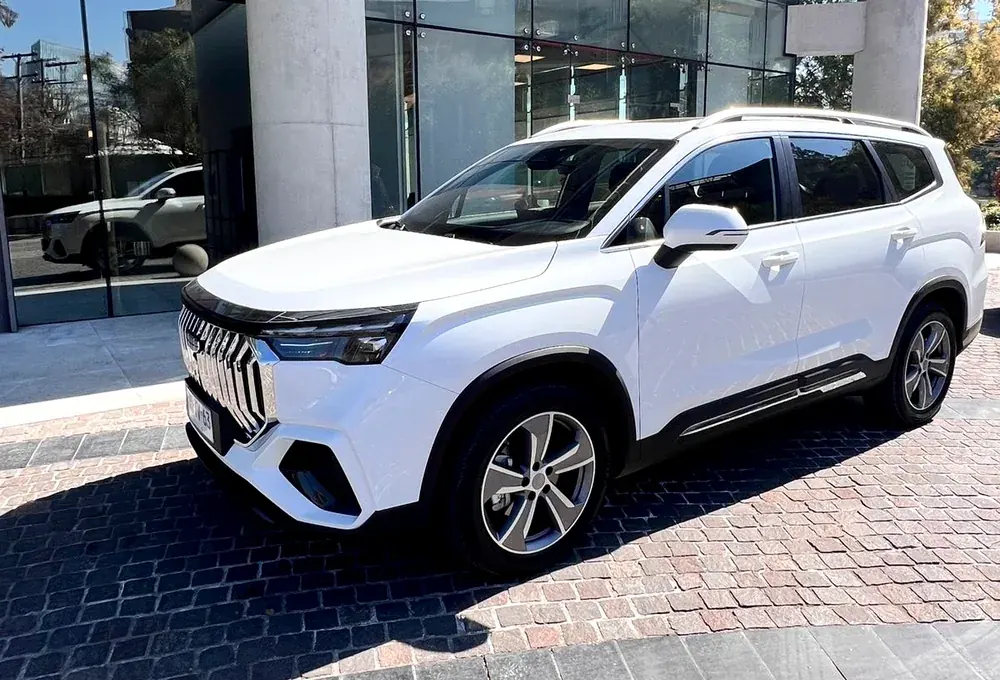 SUV ejecutiva para hasta 4 pasajeros